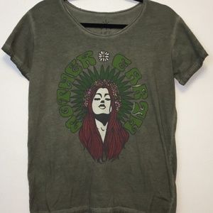 Mother Earth tee